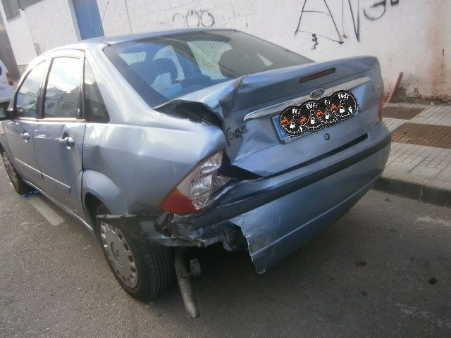 Reparación Ford Focus en Talleres Axarquía. ford focus verde, talleres axarquia, reparacion automovil, chapa y pintura, reparacion, taller concertado, taller cha y pintura, velez malaga,