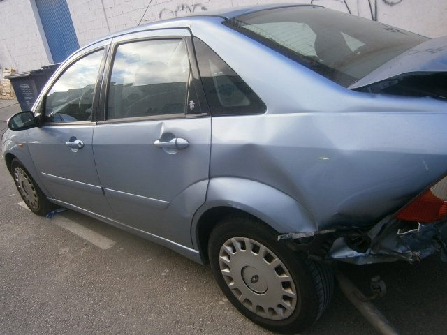 Reparación Ford Focus en Talleres Axarquía. ford focus verde, talleres axarquia, reparacion automovil, chapa y pintura, reparacion, taller concertado, taller cha y pintura, velez malaga,